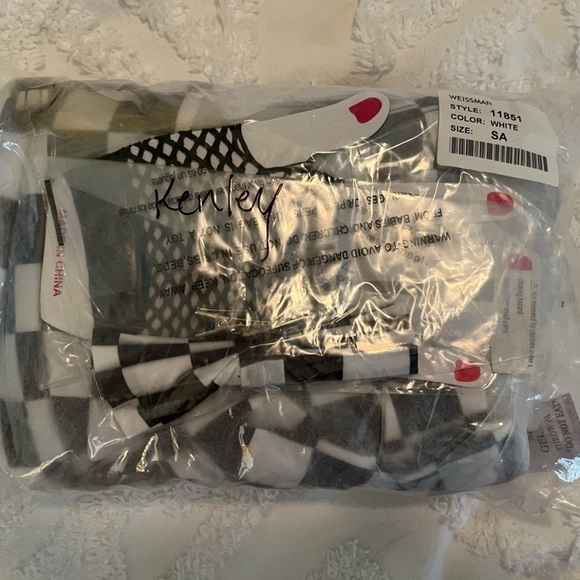 New In Package Weissman Black & White “Shut Up And Drive” Dance Outfit Size SA - Picture 4 of 4